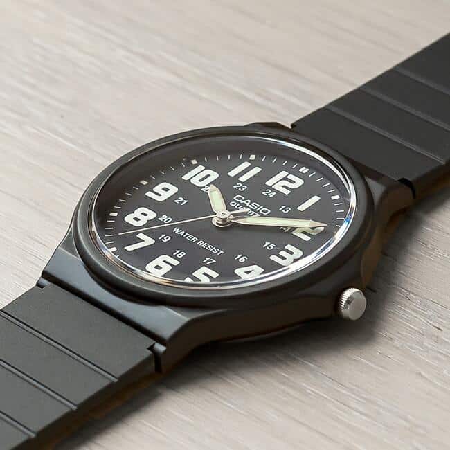 MQ-71-1B Reloj Casio para Hombre - Resina Negro