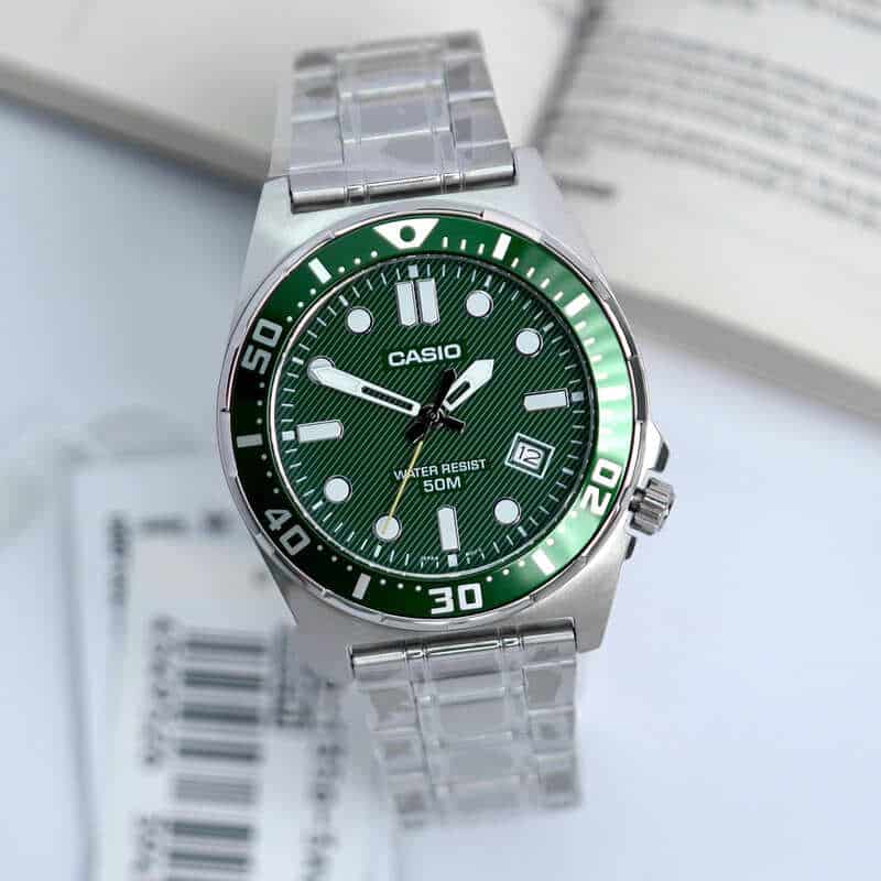 MTD-135D-3AV Reloj Casio para caballero pulsera de metal