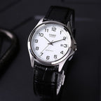 1183E Reloj Casio Hombre Correa de Cuero Negro Esfera - Detalle de esfera