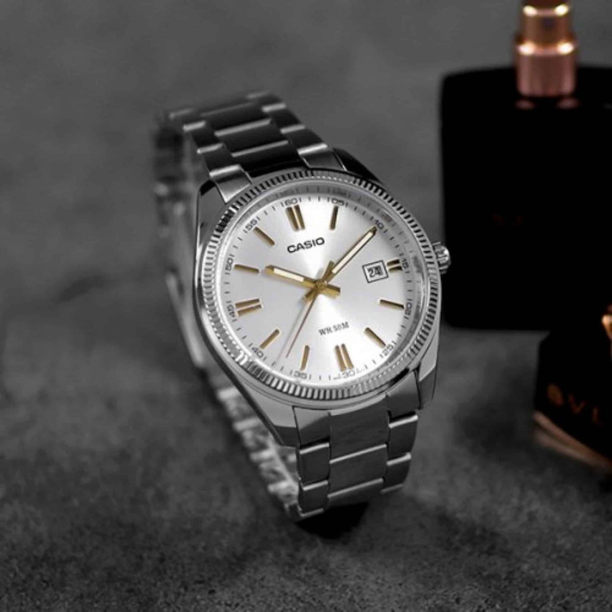 MTP-1302D-7A2V Reloj Casio para Caballero - Plateado