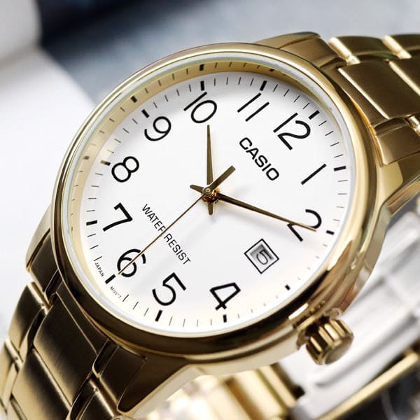 V002G Reloj Casio Clásico Hombre Acero Dorado - Detalle de esfera