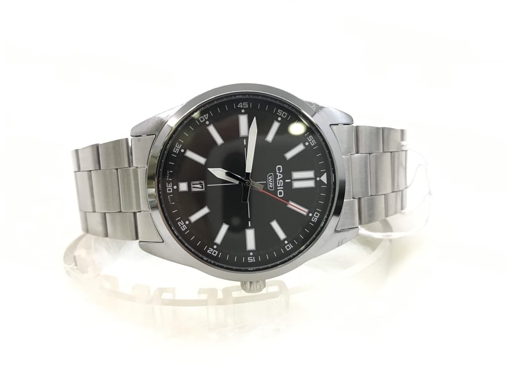 VD02D Reloj Casio Hombre Correa de Acero Esfera Negra - Detalle de esfera