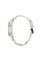 110H Reloj Casio Illuminator Hombre Correa de Resina - Vista lateral
