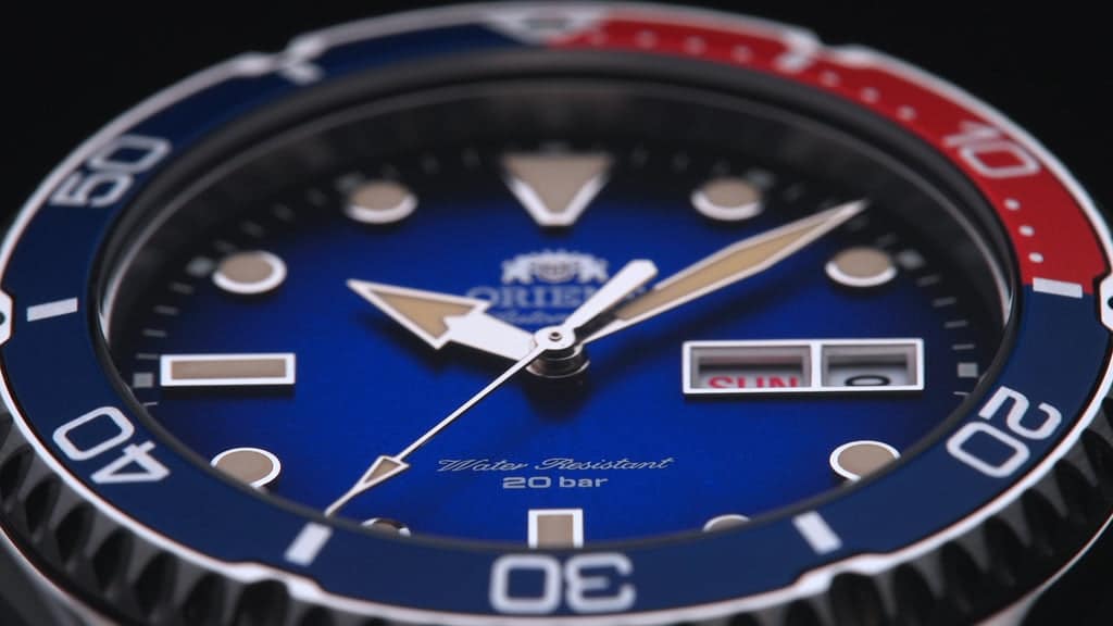 RA-AA0812L19B Reloj Orient Kamasu Hombre Acero Esfera Azul - Detalle de esfera