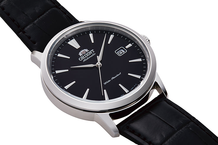 RA-AC0F05B Orient Contemporary de caballero correa de cuero