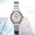 SFQ803P1 Reloj Seiko Essentials Mujer Correa Acero Nácar Rosa