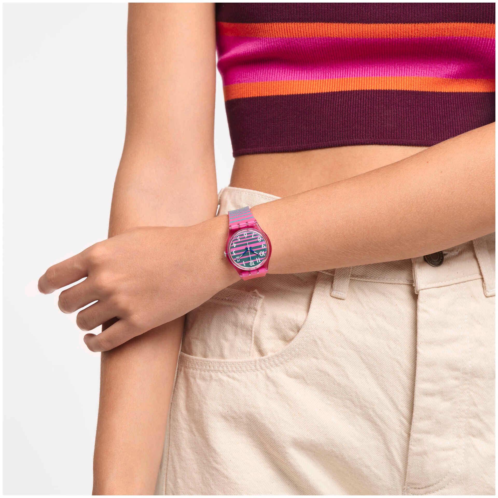 SO28P105 Reloj Swatch Electrifying Summer unisex banda de silicona