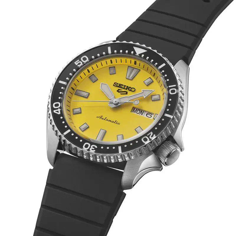 SRPL87K1 Reloj Seiko 5 Sports Hombre Correa Caucho Amarillo