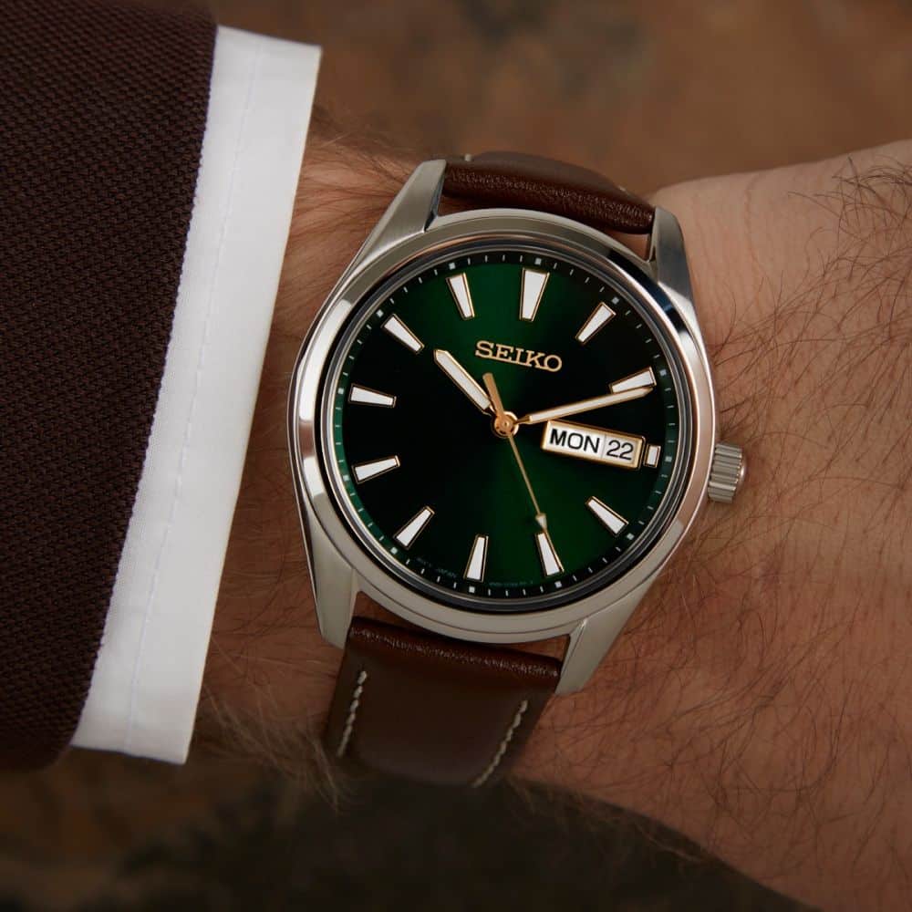 SUR449P1 Reloj Seiko Neo Classic Hombre Cuero Marrón