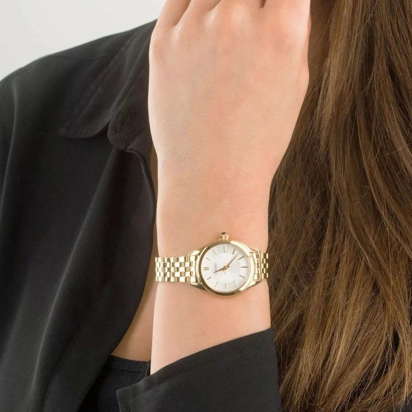 SUR538P1 Reloj Seiko Neo Classic Mujer Pulsera Metal Dorado