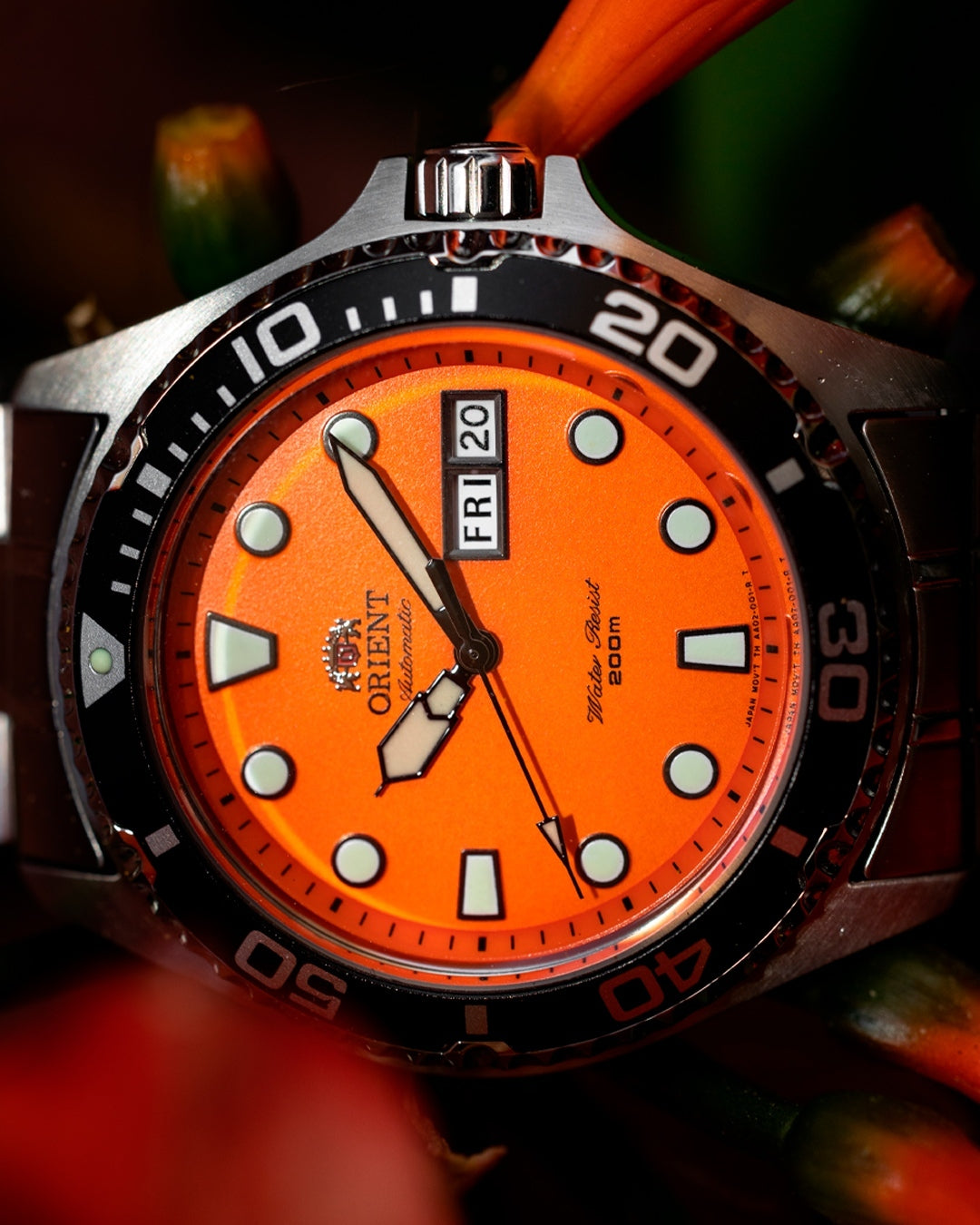 TAA02006M Reloj Orient Sport Hombre Correa de Acero Naranja