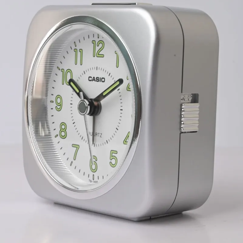 TQ-143S-8 Despertador Casio