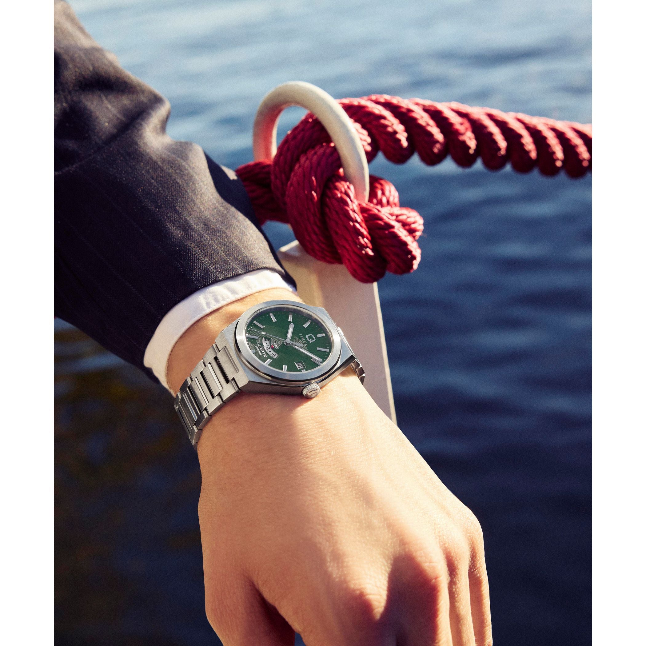 TW2Y24800 Reloj Timex Q GMT Hombre Pulsera Acero Esfera