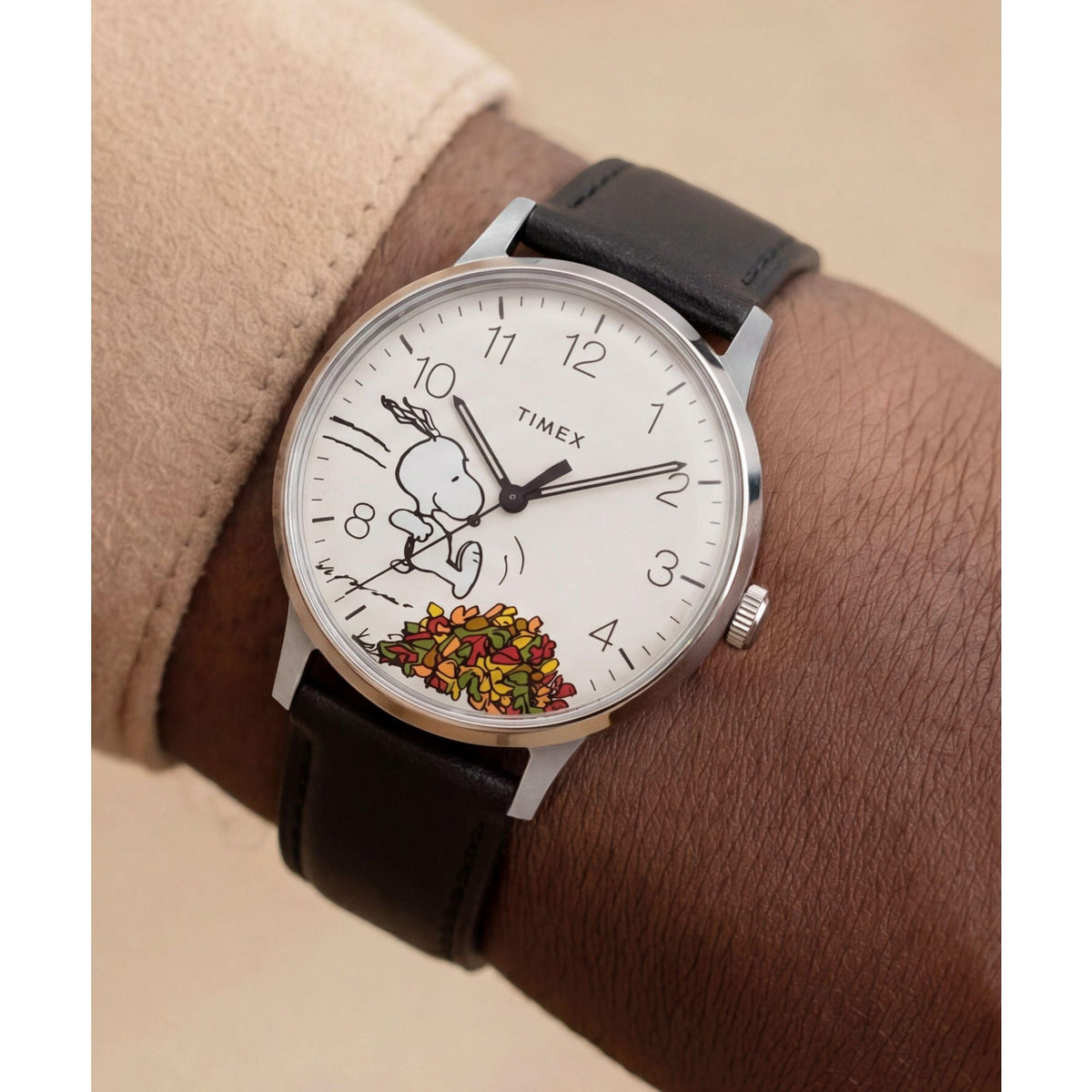 TW2Y85600 Reloj Timex Waterbury x Peanuts de hombre correa de cuero - Cuero Negro