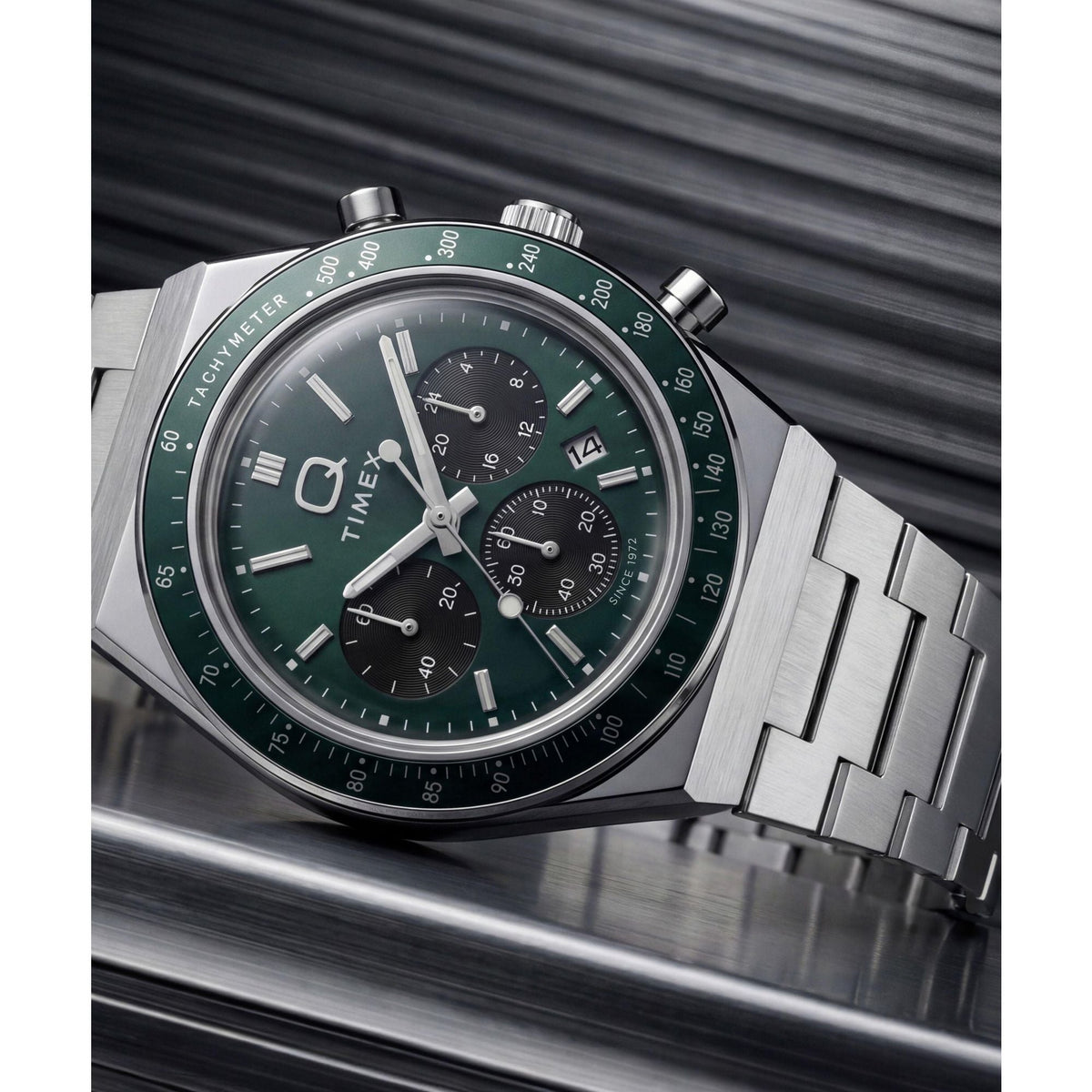 TW2Y88500 Reloj Timex Q de hombre correa de metal - Acero Inoxidable Plateado
