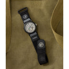TW4B29100 Timex Expedition x Snoopy de caballero pulsera de tela - Tela Bicolor