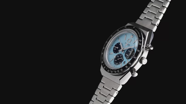 TW2Y88600 Reloj Timex Q de hombre correa de metal plateado · video oficial (timex.com)