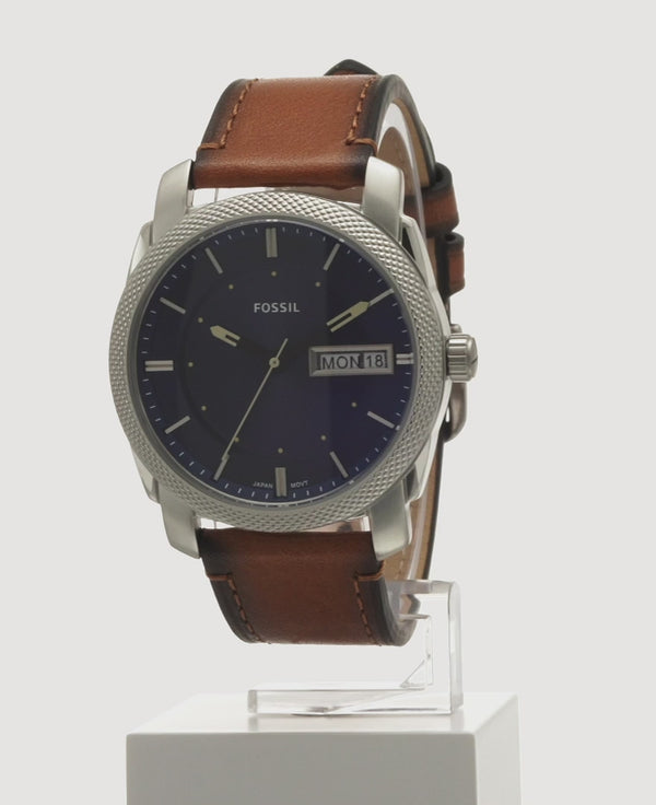 FS5920 Reloj Fossil Machine de hombre correa de cuero · video oficial (fossil.com)